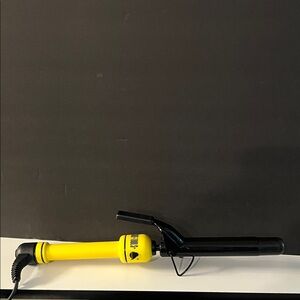 Hot Shot Tools Black and Yellow Curling Iron